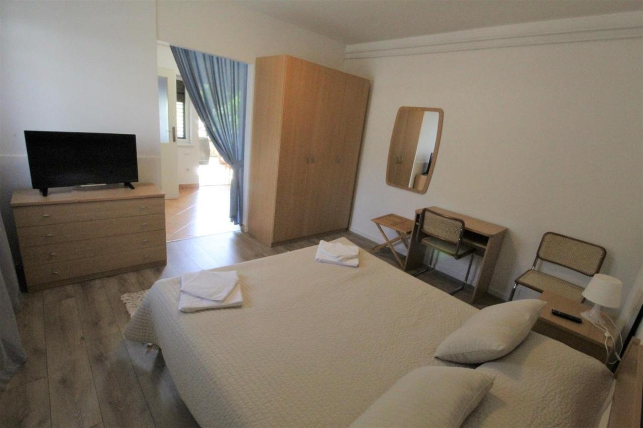 Apartment Orietta Савудрия Екстериор снимка