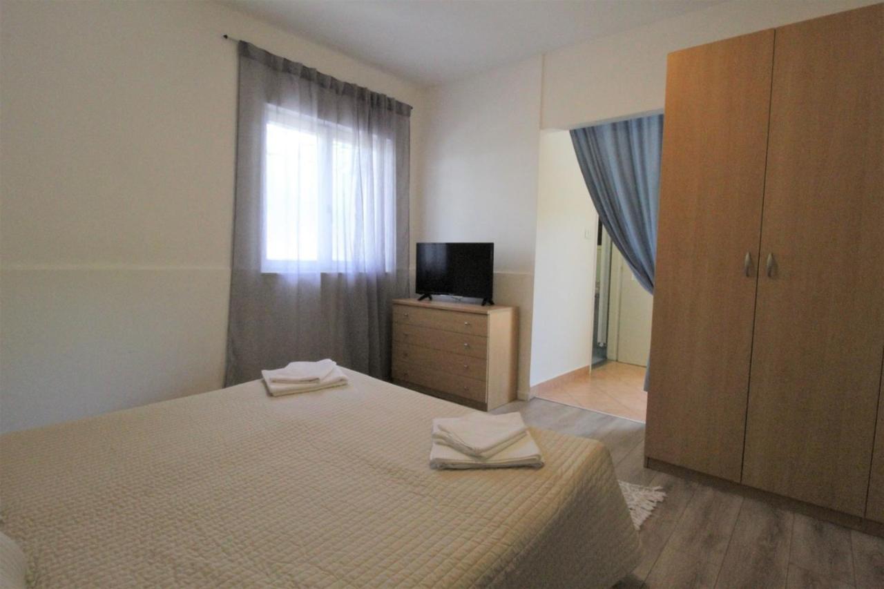 Apartment Orietta Савудрия Екстериор снимка